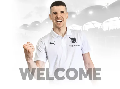 Επίσημο του Ναούμοβ στον ΟΦΗ