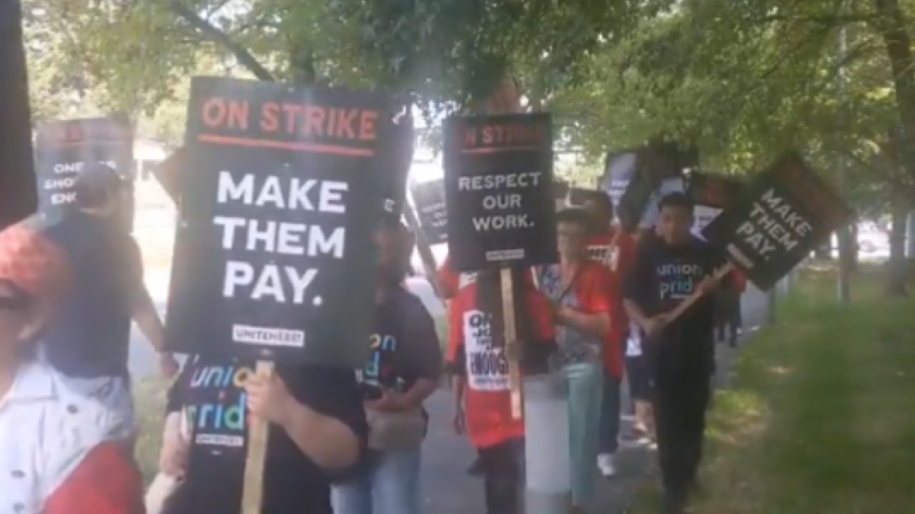 ΗΠΑ: Απεργία χιλιάδων ξενοδοχοϋπαλλήλων σε πολλές πόλεις - Τα αιτήματά τους