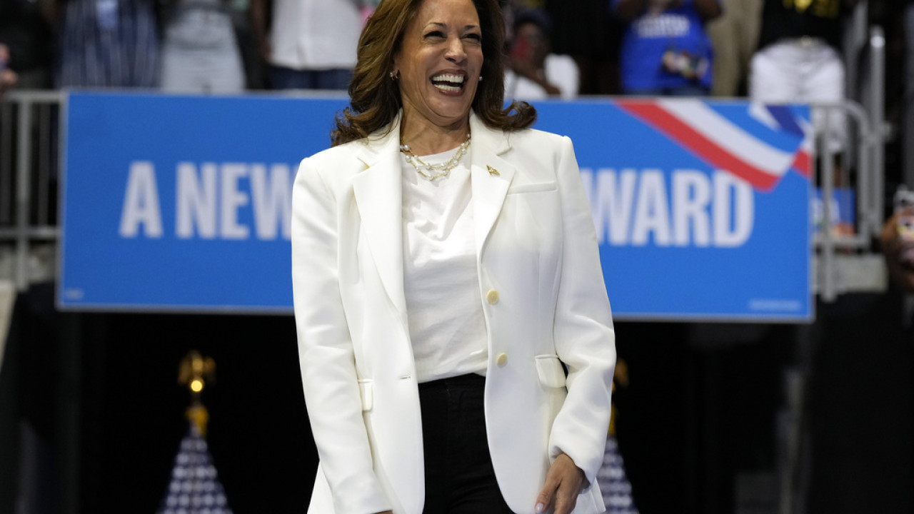 Κρεμλίνο: Πιο προβλέψιμη η Κάμαλα Χάρις από τον Ντόναλντ Τραμπ