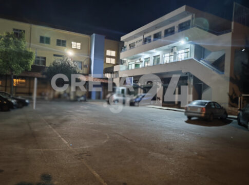 Κρήτη: Ανήλικοι οι εξωσχολικοί που «χαράκωσαν» μαθητή στο πρόσωπο – Τρεις συλλήψεις