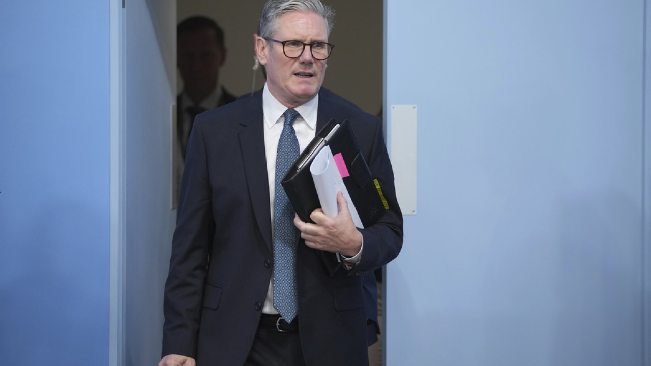 Λονδίνο: Ζητά κατάπαυση του πυρός μετά τα ισραηλινά πλήγματα στον Λίβανο