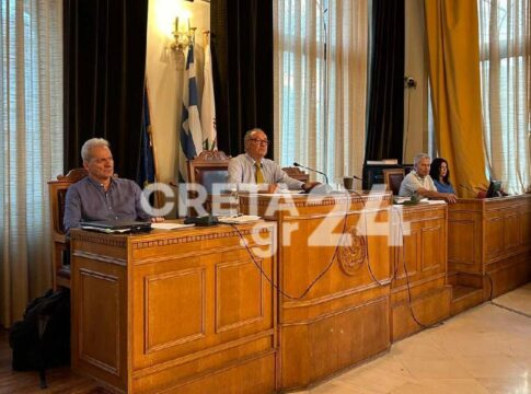Ο Δήμος Ηρακλείου θα υποστηρίξει την προσφυγή του για τον ΒΟΑΚ – Ένταση στο δημοτικό συμβούλιο για την καθαριότητα