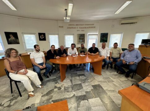 Ο Μεν. Μποκέας υπέγραψε τη σύμβαση για την αντικατάσταση των δικτύων ύδρευσης και αποχέτευσης της Δαμάστας