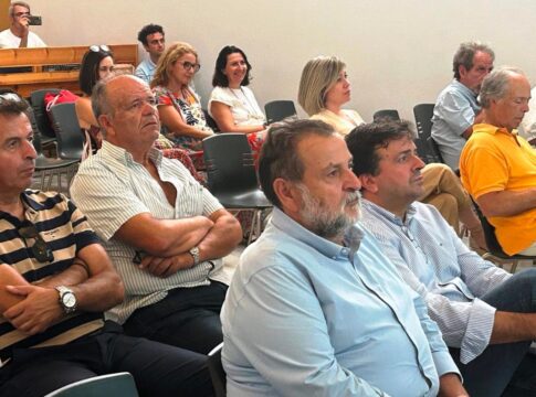 Παρουσιάστηκαν και παραδόθηκαν οι μελέτες για την αποκατάσταση του ιστορικού σχολείου στο Θραψανό