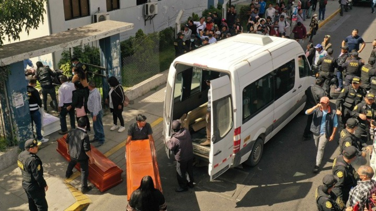 Περού: Τουλάχιστον έξι νεκροί σε ναυάγιο πλοιαρίου στην περιοχή του Αμαζονίου