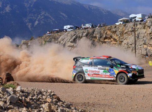 Rally Acropolis 2024: Στο νοσοκομείο θεατής λόγω τραυματισμού – Διεκόπη προσωρινά η τελευταία Ειδική