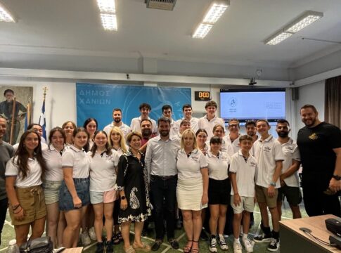 Στα Χανιά μέλη της Κρητικής Ομοσπονδίας Αυστραλίας και Νέας Ζηλανδίας που θα συμμετάσχουν στην Υπερ-Στράτα