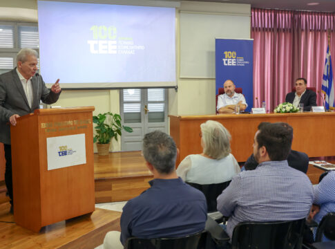 Στην εκδήλωση για τα 100 χρόνια από την ίδρυση του Τεχνικού Επιμελητηρίου Ελλάδας ο Δήμαρχος Ηρακλείου