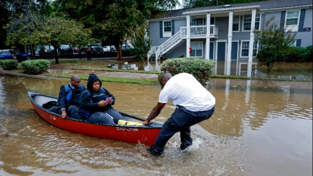 Στους 33 οι νεκροί από τροπική καταιγίδα Χέλεν στις ΗΠΑ