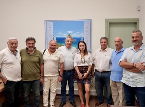 Συνάντηση εργασίας στην Περιφέρεια Κρήτης για το ειδικό χωροταξικό σχέδιο του τουρισμού