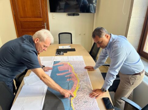 Συνάντηση του Αλέξη Καλοκαιρινού με τον Μάξιμο Σενετάκη 