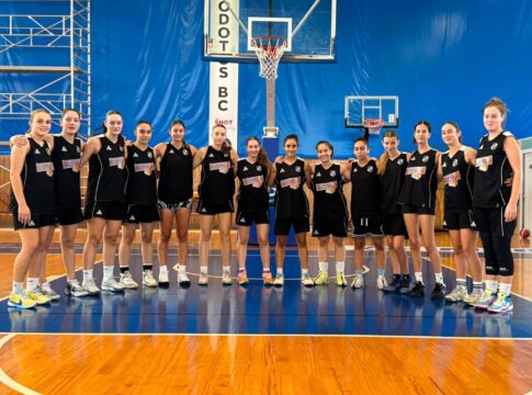 Συνεχίζουν τα φιλικά οι κορασίδες του ΟΦΗ