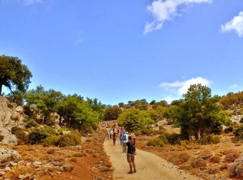 188.442,63€ στο Μαλεβίζι για τη «Δημιουργία δικτύου σηματοδοτούμενων διαδρομών πεζοπορίας στα όρια του Δήμου»