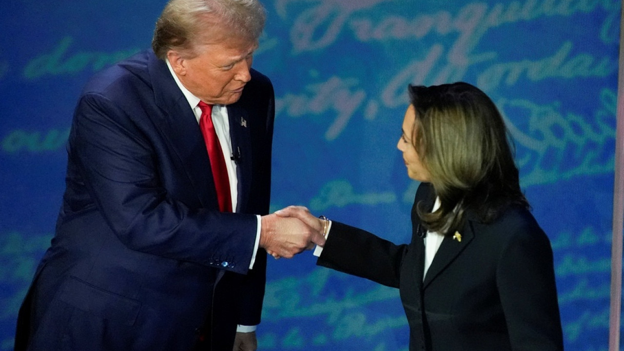 Ακραία πόλωση στις ΗΠΑ: Μόλις στο 1% η διαφορά των Χάρις - Τραμπ σε νέα δημοσκόπηση