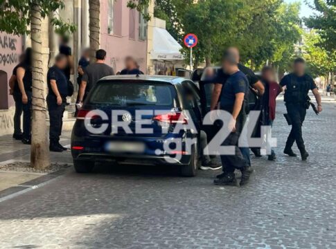 Αύριο οι απολογίες των τριών συλληφθέντων για τον εμπρησμό στο αμαξοστάσιο του δήμου Μαλεβιζίου