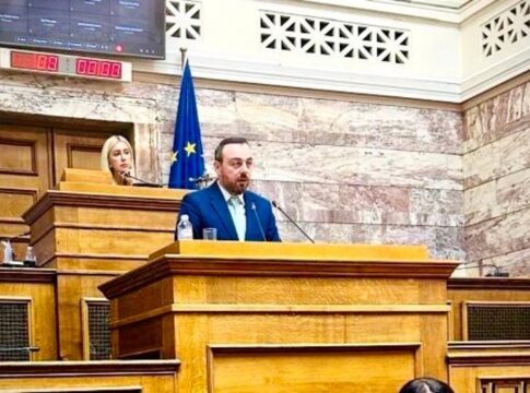 Ειδικός Αγορητής του ΠΑΣΟΚ, ο Φραγκίσκος Παρασύρης στο νομοσχέδιο για τα απορρίμματα και την ενέργεια