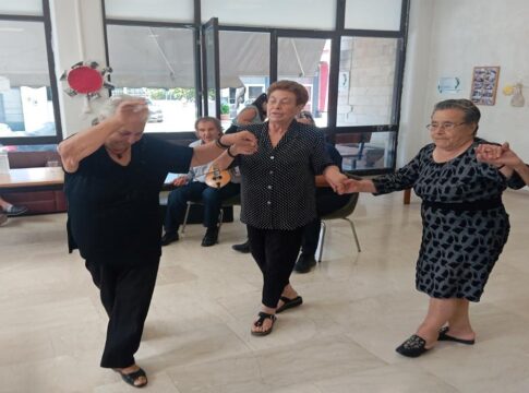 Εκδήλωση στο Κ.Η.Φ.Η Παλιανής στο Βενεράτο με αφορμή την Παγκόσμια Ημέρα των Ηλικιωμένων οργάνωσε ο Δήμος Ηρακλείου