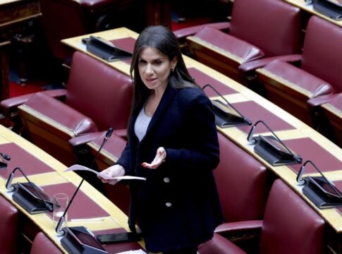 Ελ. Βατσινά: Στον Υπουργό Υγείας τα εργασιακά στο ΚΕΘΕΑ Αριάδνη
