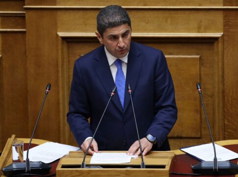 Ερώτηση Αυγενάκη στη Βουλή σχετικά με τη κατασκευή της νέας κολυμβητικής δεξαμενής στο ΕΑΚΗ