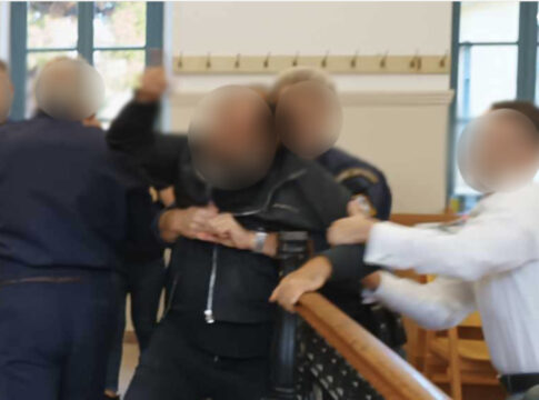 Φονικό στο Μπαλί: Σύρραξη μεταξύ συγγενών στα δικαστήρια – Mε αυστηρά μέτρα συνεχίζεται η δίκη