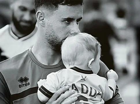 Η ελληνική ιθαγένεια δόθηκε στον γιο του Μπάλντοκ – Ο ποδοσφαιριστής είχε κάνει αίτηση 25 ημέρες πριν πεθάνει