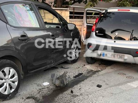 Ηράκλειο: Σύγκρουση αυτοκινήτων σε διασταύρωση – Στο ένα όχημα επέβαιναν μικρά παιδιά