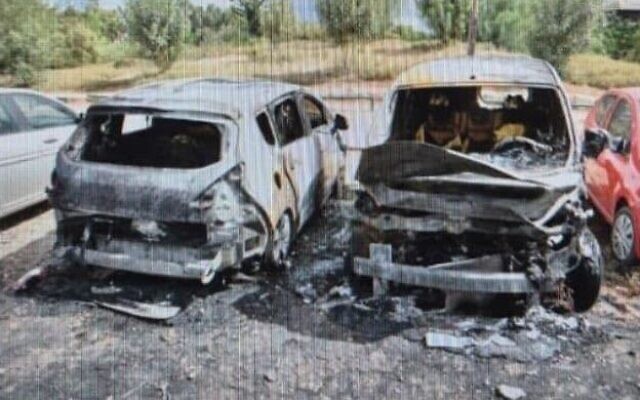Cars that were set alight near Tel Aviv's Yarkon Park, allegedly at the behest of Iranian agents, in an undated photo. (Israel Police)