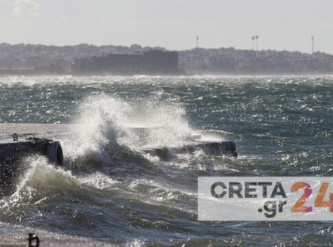 Καιρός: Ισχυροί βοριάδες και τοπικές βροχές στην Κρήτη