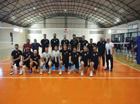 Με κορυφαίους Μιχαΐλοβιτς, Ανδρεάδη και Φορμέλα ο ΟΦΗ 3-0 τον Φοίνικα Σύρου