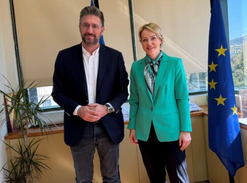 Ο Δήμαρχος Μαλεβιζίου Μενέλαος Μποκέας συναντήθηκε με την Υφυπουργό Περιβάλλοντος Ενέργειας Αλεξάνδρα Σδούκου