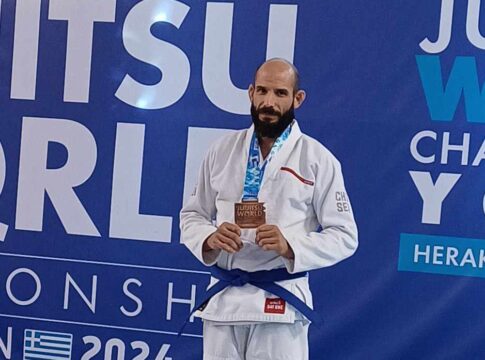 Ο Γιώργος Λουλούδας στο τρίτο σκαλί του βάθρου στο παγκόσμιο πρωτάθλημα Ζίου Ζίτσου