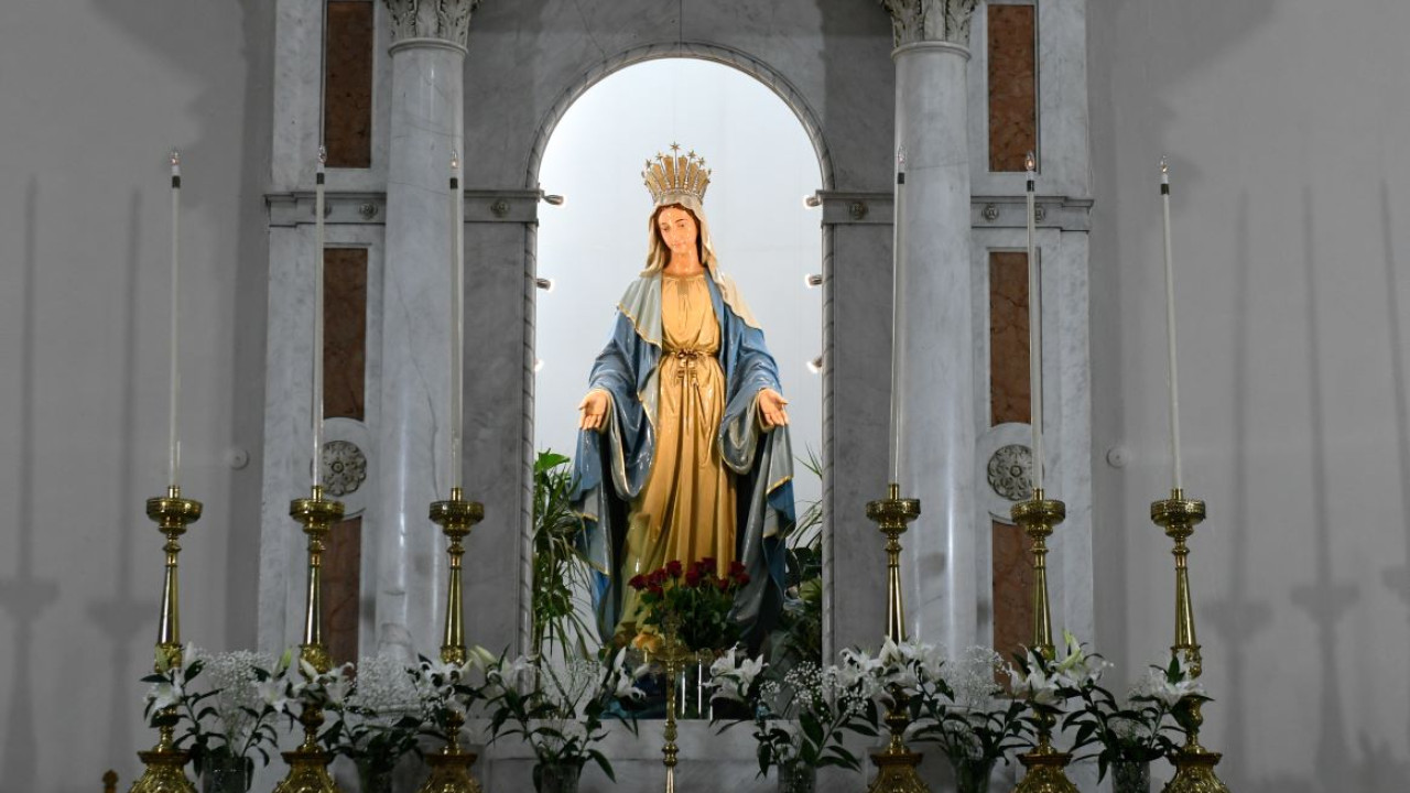 Σκάνδαλο στην Καθολική Εκκλησία της Ελλάδος: Ο εφημέριος στην Κρήτη έσπασε τη σιωπή του