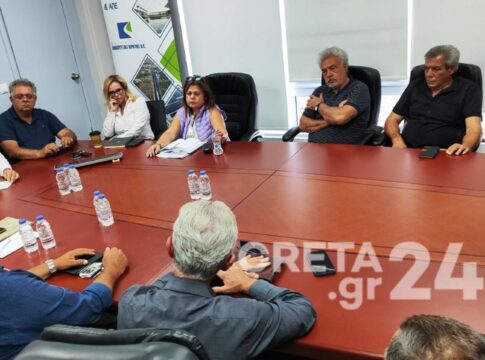 Συνάντηση για τα προβλήματα λειψυδρίας σε περιοχές του Δήμου Πλατανιά στις εγκαταστάσεις της έδρας του ΟΑΚ