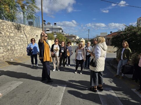 Συνεχίζονται οι «Χαρτοδιαδρομές… στο Δήμο μας» με νέα ξενάγηση σε ναούς και τον Κούλε