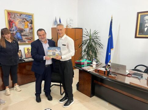 Συνεργασία Δήμου Μινώα Πεδιάδας με τον Παγκόσμιο Διευθυντή Μarketing και Εκπαίδευσης της Amazon