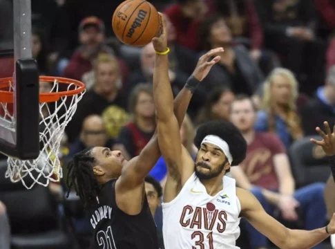 Αποτελέσματα ΝΒΑ: Συνεχίζουν ακάθεκτοι οι Καβαλίερς που έφτασαν τις 11 νίκες σε ισάριθμα παιχνίδια