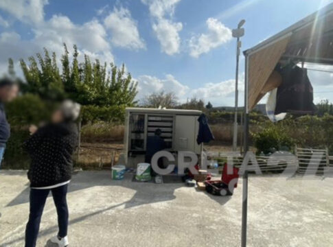 Δήμος Μινώα Πεδιάδας: Στους σεισμόπληκτους το «μπαλάκι» για τους λογαριασμούς ηλεκτρικού ρεύματος – Συνδέθηκαν μετρητές (εικόνες)