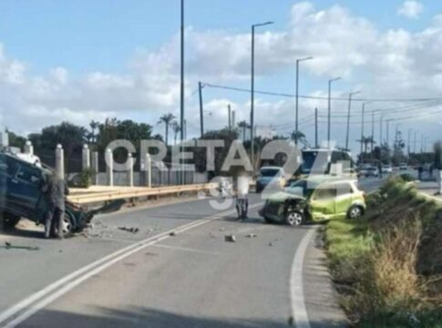 Ηράκλειο: Σοβαρό τροχαίο με εγκλωβισμούς – Στο νοσοκομείο δύο άτομα