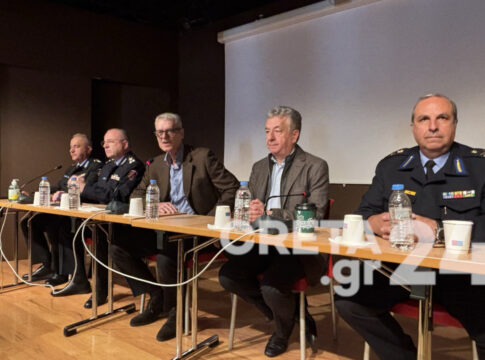 Ηράκλειο: Σύσκεψη για την Πολιτική Προστασία παρουσία Τουρνά – «Δεν έχουμε καμία ένδειξη ότι η Κρήτη θα γίνει Βαλένθια»
