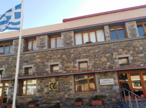 «Λασιθιώτικο Κάλεσμα»: Ο δήμαρχος Οροπεδίου Λασιθίου ζητάει να καταδικαστούν και να απολυθούν 13 συμβασιούχοι