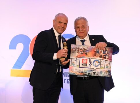 MINOAN LINES: Βραβεύτηκε από «Το Χαμόγελο Του Παιδιού» για τη διαχρονική προσφορά και στήριξή της