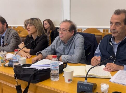 Τις αναγκαίες αλλαγές για τη διευθέτηση ρεμάτων Α1 και Α2 παρουσίασε στην Επιτροπή Περιβάλλοντος Περιφέρειας ο Δήμαρχος Χερσονήσου