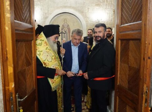 Υποδέχθηκε ξανά τους πιστούς ο Ιερός Ναός Αγίας Βαρβάρας – Αγιασμός για την αποκατάσταση του ιερού ναού