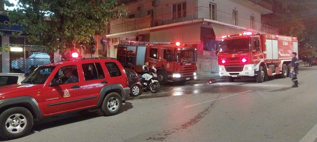 Αμπελόκηποι: Φωτιά σε πολυκατοικία