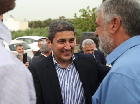 Αντλώντας δύναμη από τον κόσμο, ο Λευτέρης Αυγενάκης συνεχίζει την περιοδεία του στο Νομό Ηρακλείου