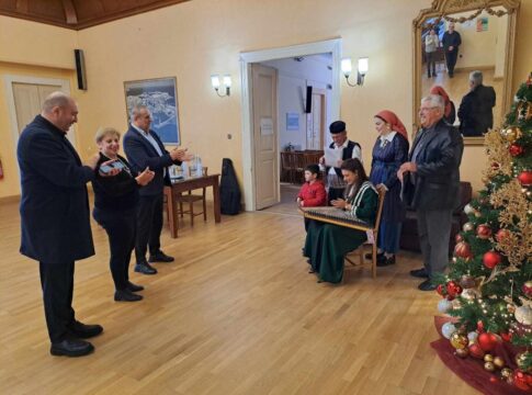 Χριστουγεννιάτικα Κάλαντα σήμερα στη Περιφερειακή Ενότητα Ρεθύμνης