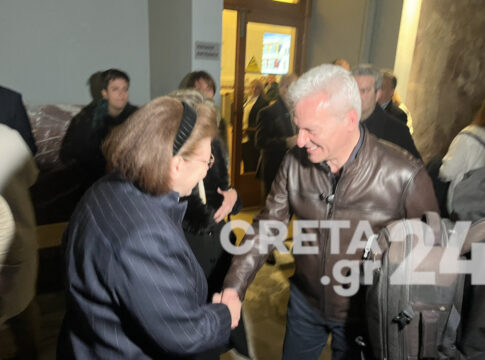 Ενετικά Τείχη και Κνωσός στο επίκεντρο της καθόδου της Λίνας Μενδώνη στο Ηράκλειο