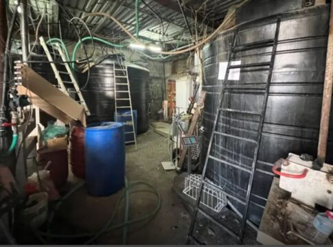 Εξαρθρώθηκε κύκλωμα παραγωγής και διακίνησης παράνομων ποτών – Στο Ηράκλειο το αποστακτήριο