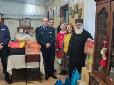 Κρήτη: Προσφορά τροφίμων και ειδών πρώτης ανάγκης από την ΕΛ.ΑΣ. σε μητροπόλεις και κοινωνικές δομές