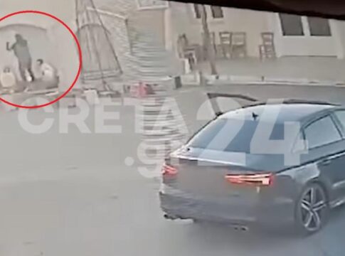 Κρήτη – Βίντεο με τον 36χρονο Γάλλο: Λίγο πριν σκοτώσει τη Ράνια ξήλωσε τον στολισμό στην Ελεύθερνα